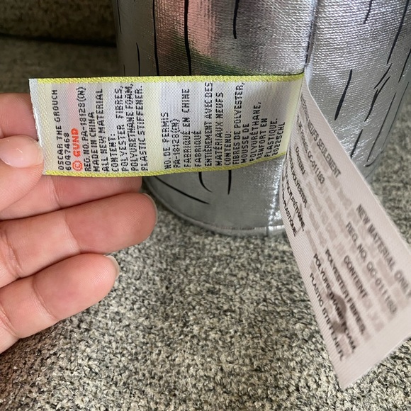 Sesame Street Oscar The Grouch Plush - Picture 4 of 8